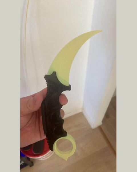 Karambit bicolore